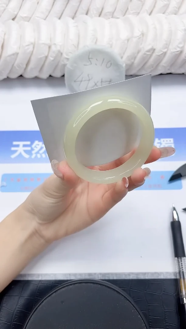 未镶嵌手镯石英质玉5-56.1