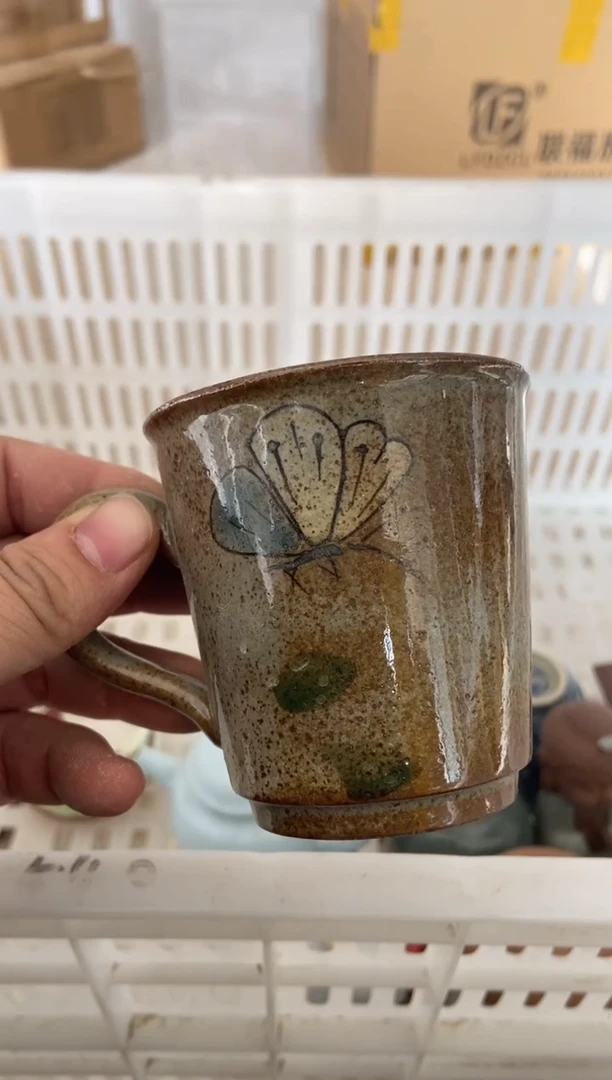 杯无运费险有瑕疵的摄影的产品有使用过的痕迹有点脏介意勿拍