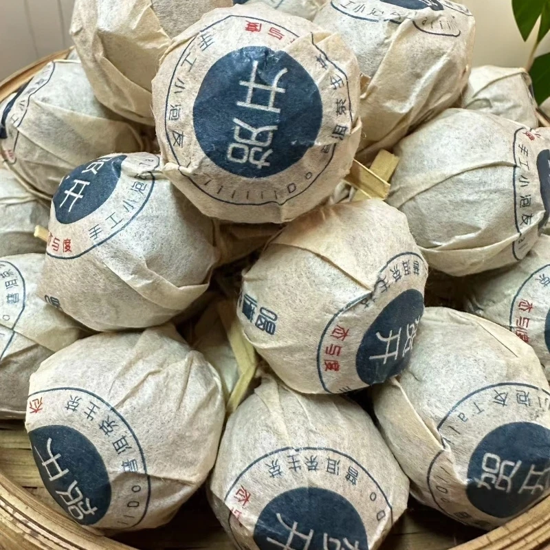【新人礼-贺开龙珠】2018年8g*18颗 勐海头春普洱茶生茶