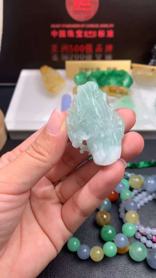 定制翡翠未镶嵌