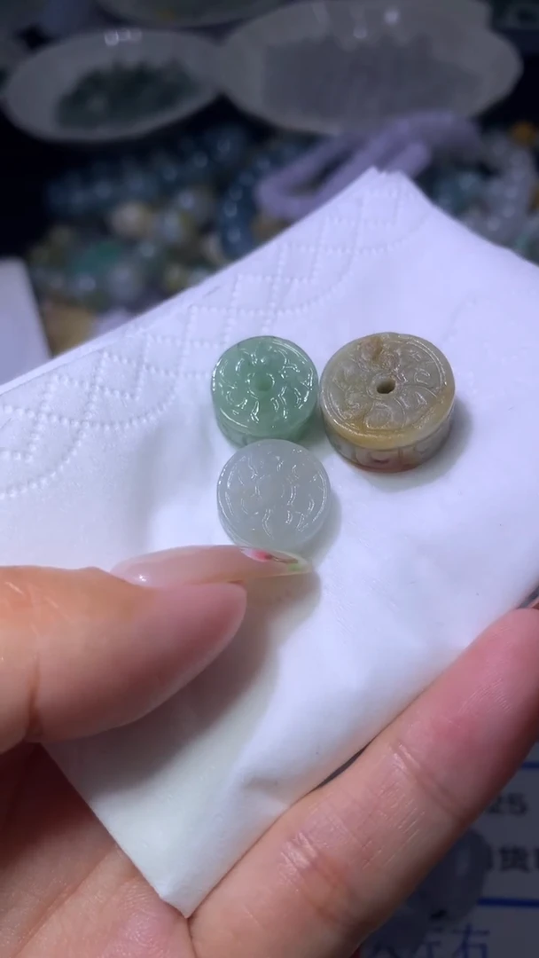 定制翡翠未镶嵌MXX010153