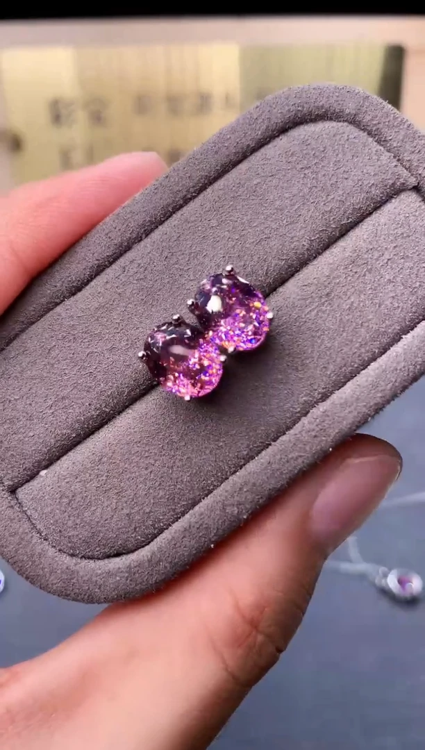 红色碧玺耳钉银S925镶嵌8612