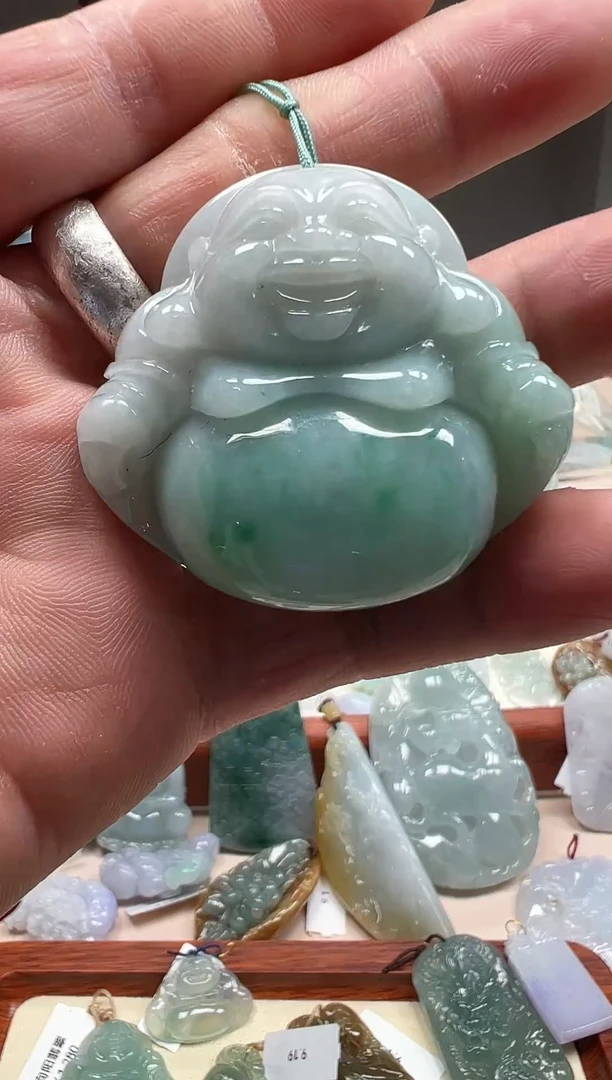 吊坠(不含链)未镶嵌翡翠大佛公