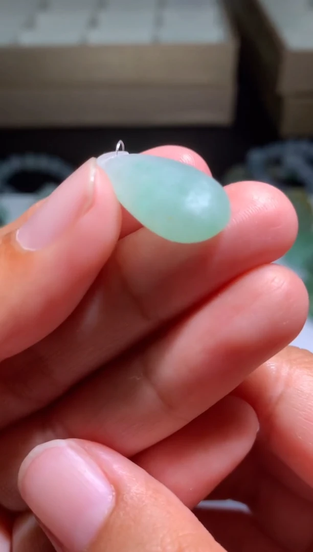 定制翡翠未镶嵌毛货