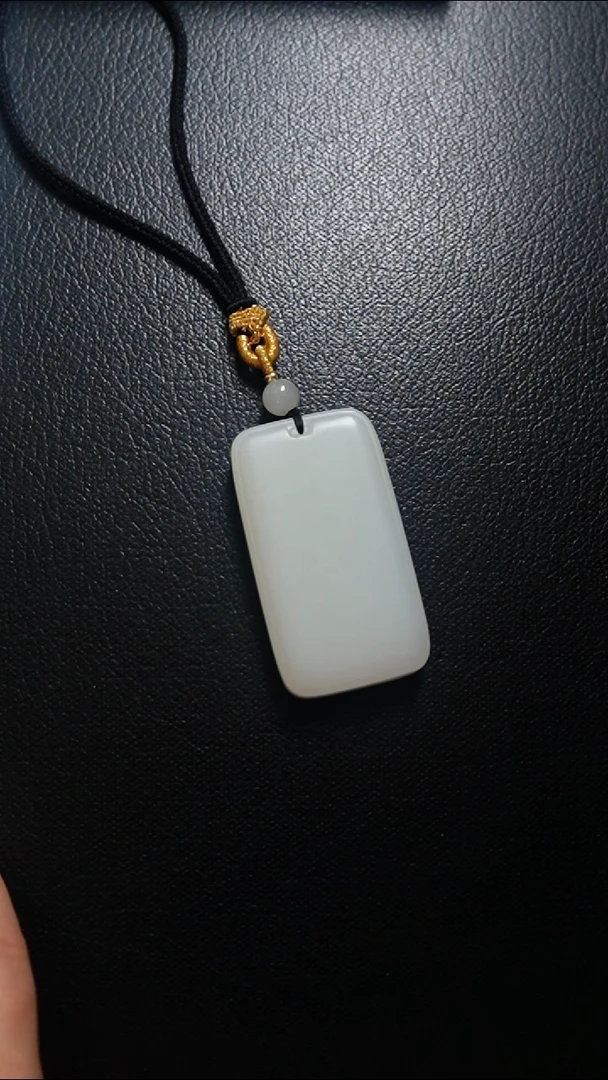 颈饰未镶嵌和田玉无事牌