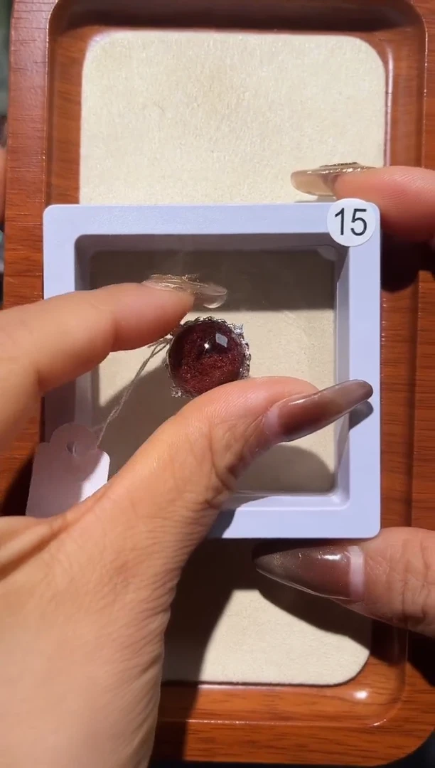 颈饰银S925镶嵌水晶比****?定制