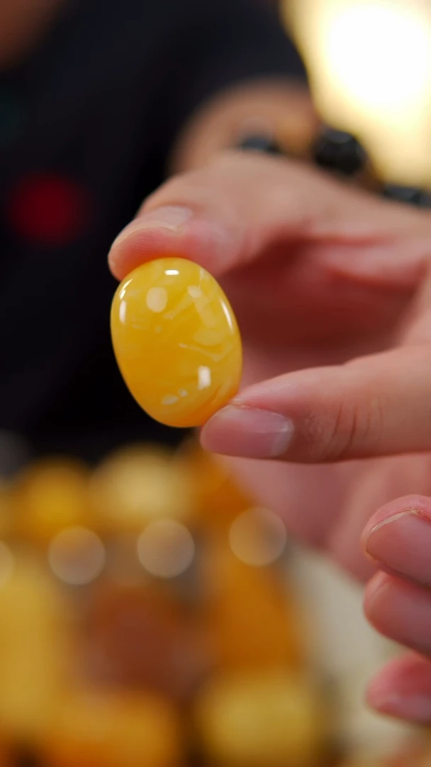 【闪购商品】蜜蜡颈饰未镶嵌焦皮料枣珠9