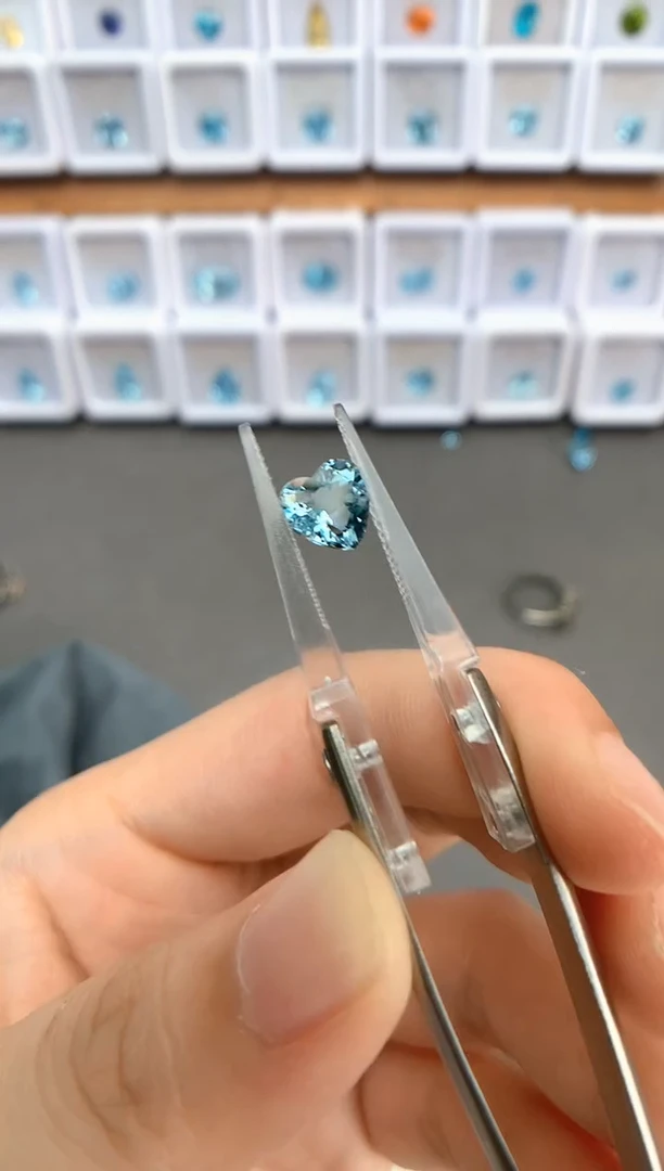 未镶嵌裸石定制海蓝宝石1.43ct 圣玛 04058
