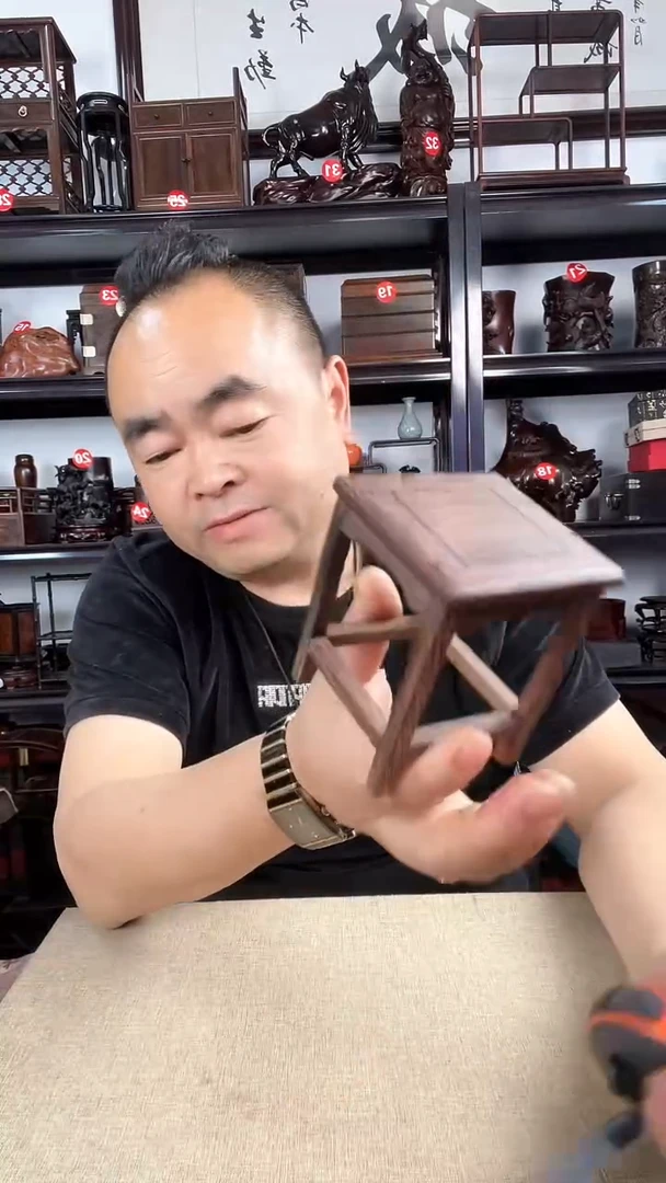 木199瑕疵老李红木工艺品