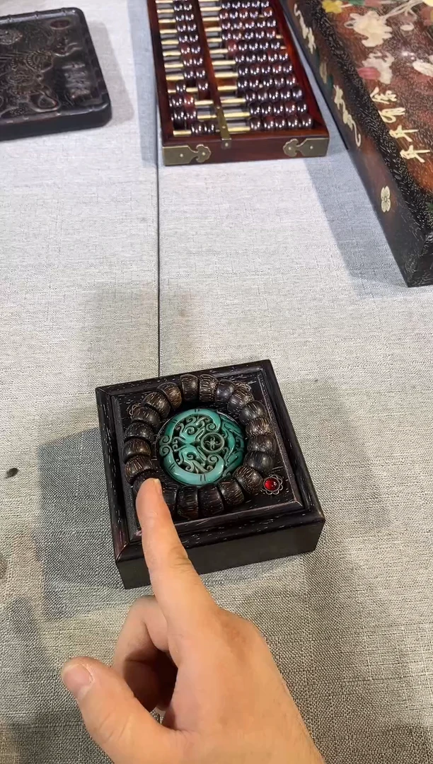 木cx手串加紫檀盒子