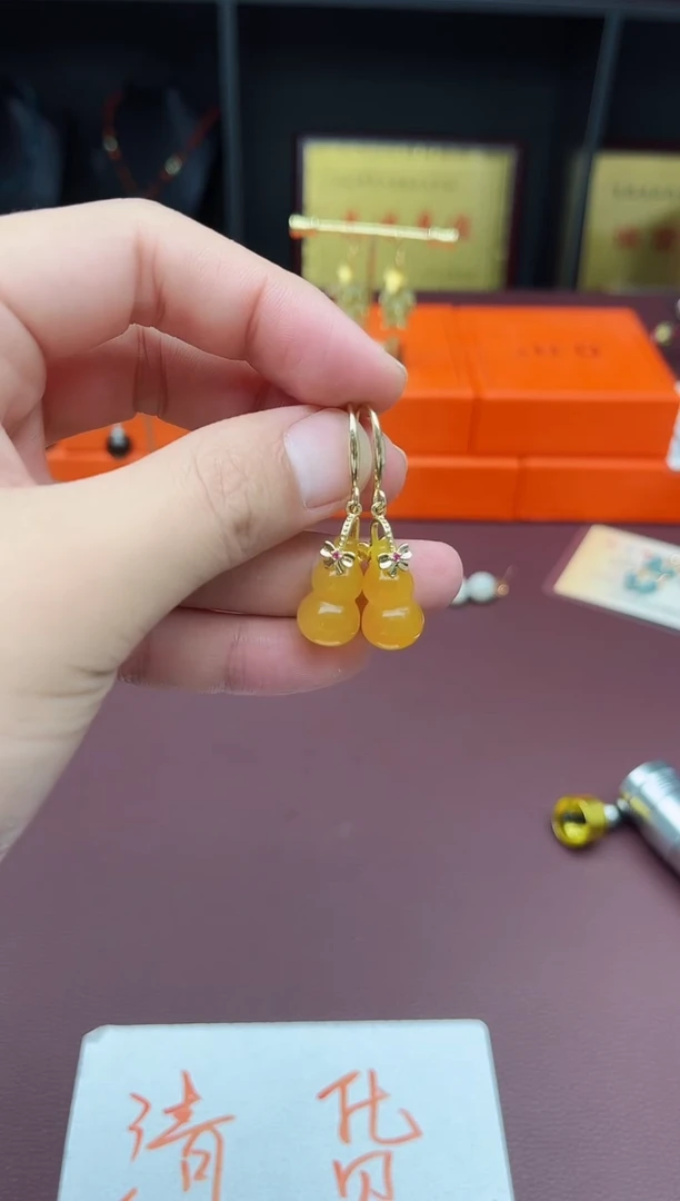 玛瑙/玉髓耳钉未镶嵌333000
