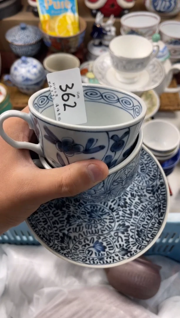 是**呀 店铺名称 轩轩瓷器 闪购类型 定向 是侄女呀