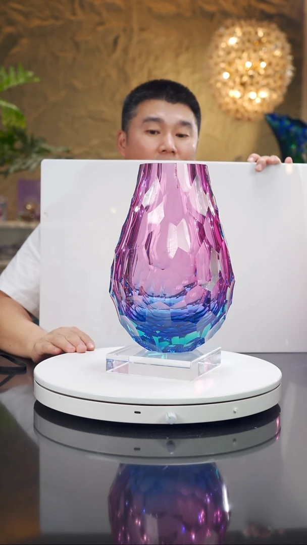 摆件B**r福利金紫蓝凹切面花瓶
