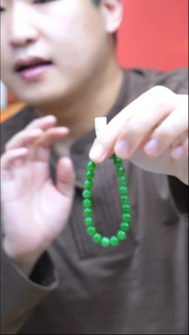 未镶嵌手串和田玉苹果绿手串卡8