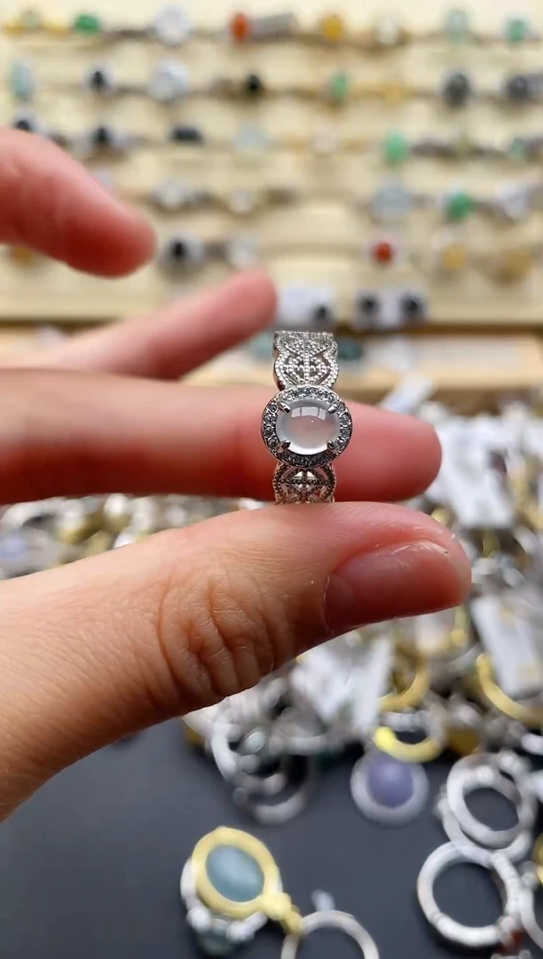 银S925镶嵌戒指翡翠杨****?111111+1