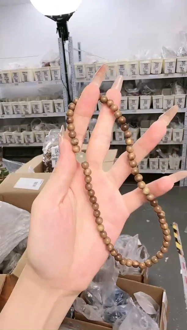 维腊木（绿檀）无事牌A-Z914065