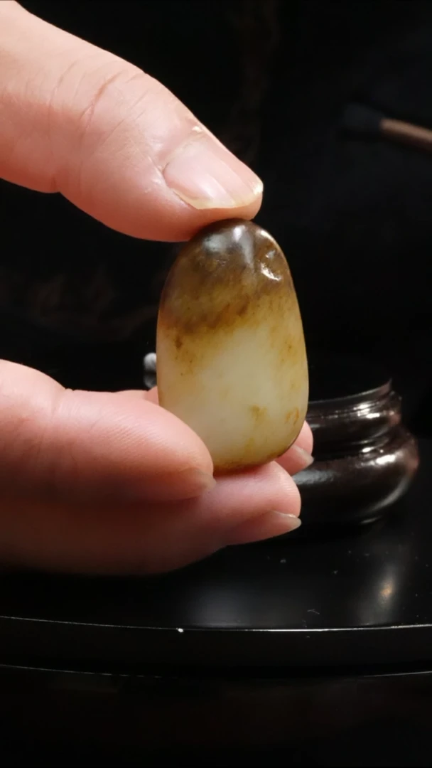 【闪购商品】和田玉吊坠(不含链)未镶嵌23.3g和田玉原石