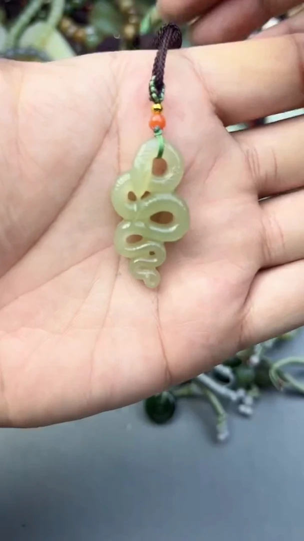 颈饰未镶嵌和田玉多样性发货拍一发一