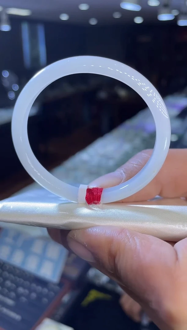 未镶嵌手镯翡翠贵妃50