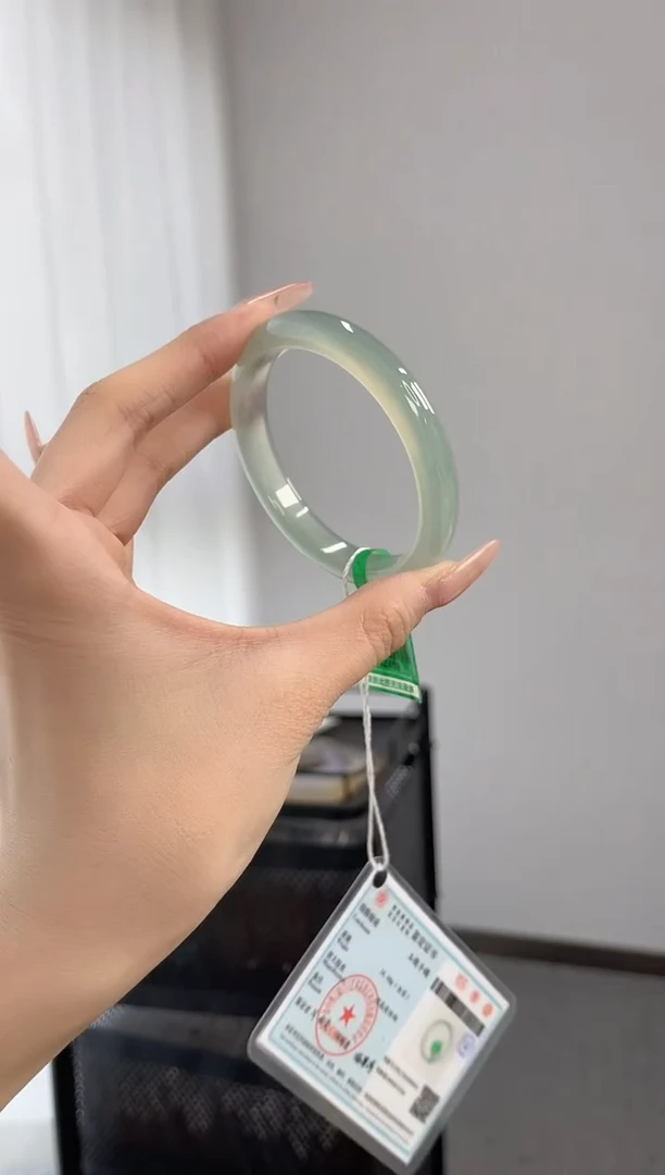 【闪购商品】玛瑙/玉髓手镯未镶嵌57-58圈