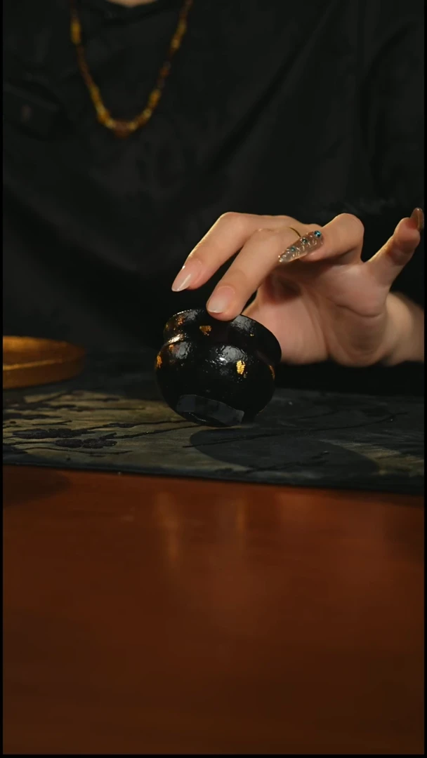 瓷片方寸造物