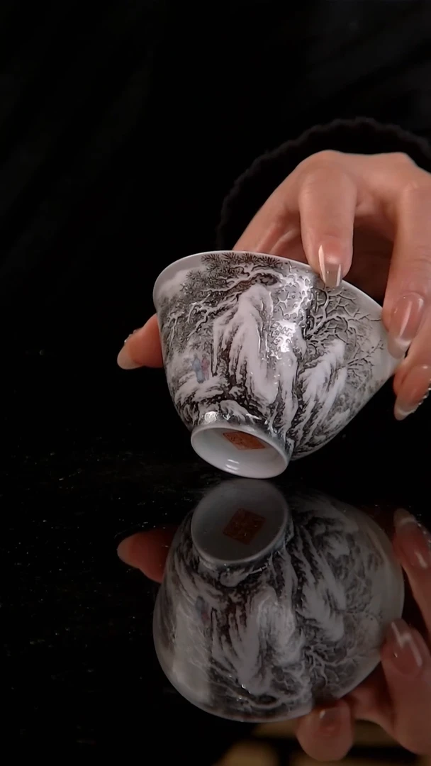 雾雪山房墨彩堆白雪景山水薄胎斗笠杯