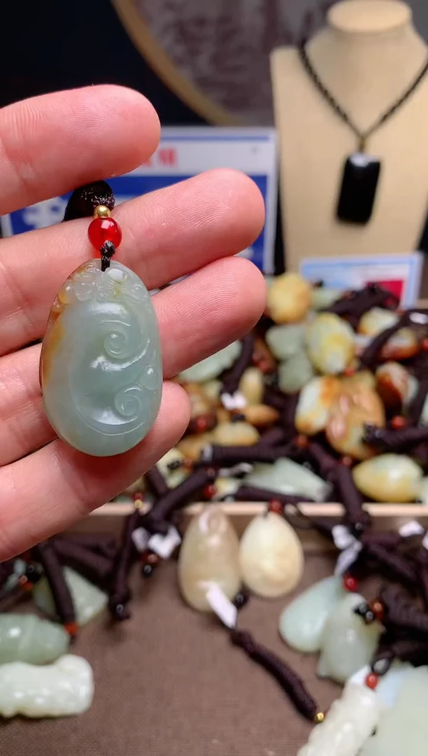 【闪购商品】和田玉颈饰未镶嵌1