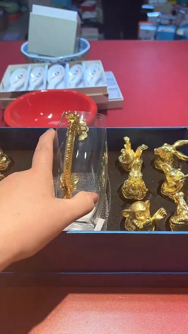 【闪购商品】瓷片锅碗瓢彭一件不剩