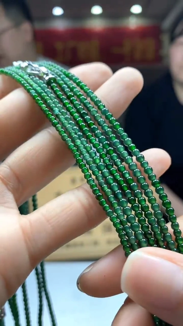 【闪购商品】定制翡翠未镶嵌多样性发货【只发一件】 *s45