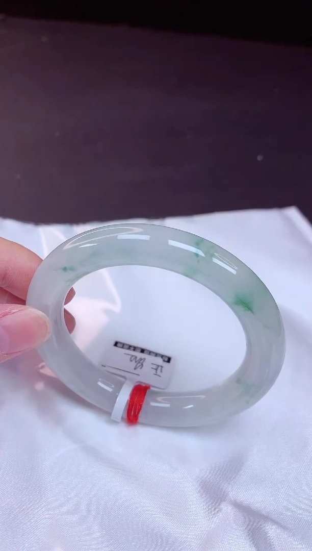 未镶嵌手镯翡翠53+