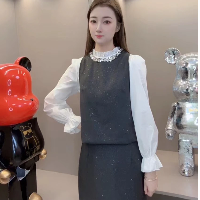2025早春新款白色衬衫+重工亮片马甲+半身裙三件套显瘦时尚