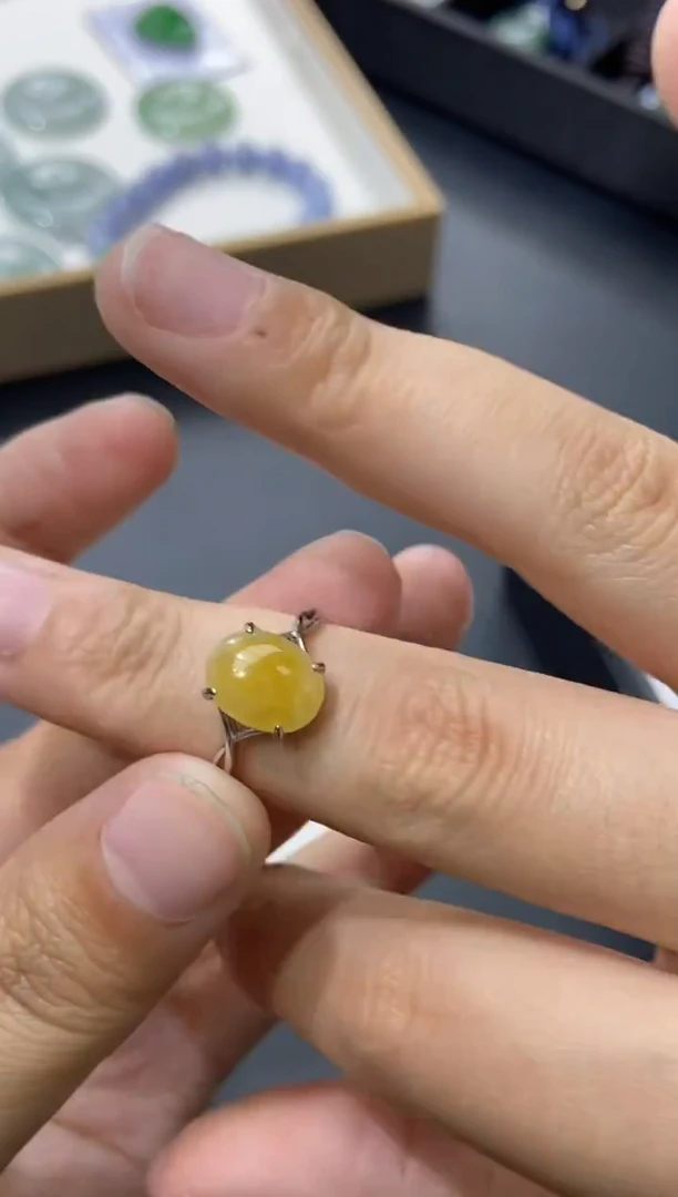 颈饰未镶嵌翡翠天然翡翠A货111