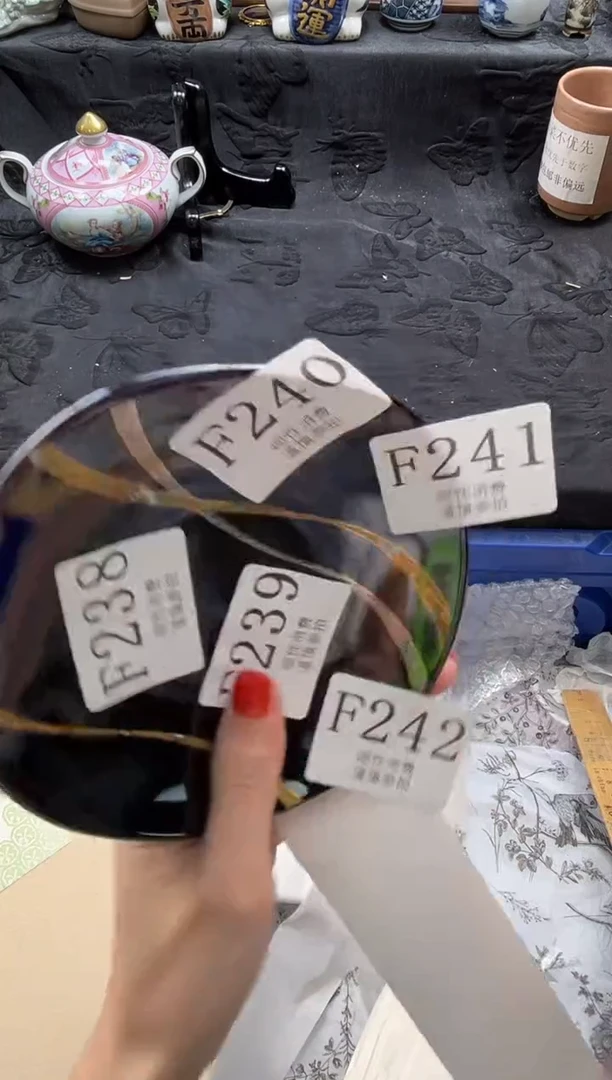 瓷片茶*壶       F241