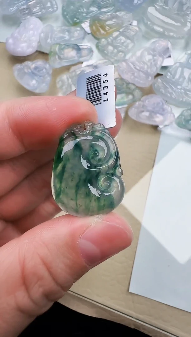 颈饰未镶嵌翡翠缅甸翡翠a货