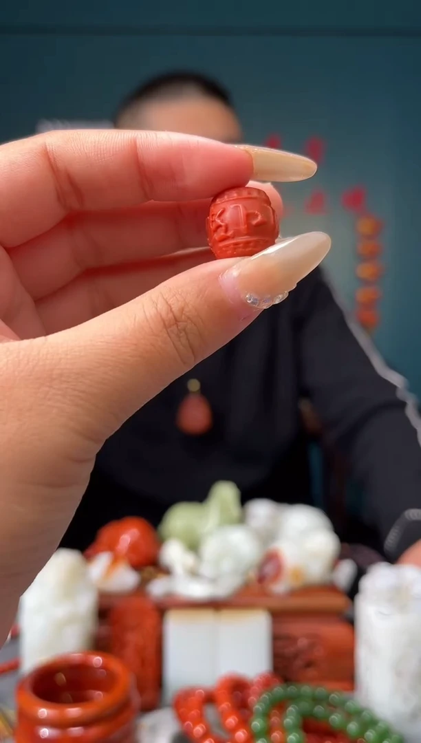 【闪购商品】南红玛瑙颈饰未镶嵌单珠13+