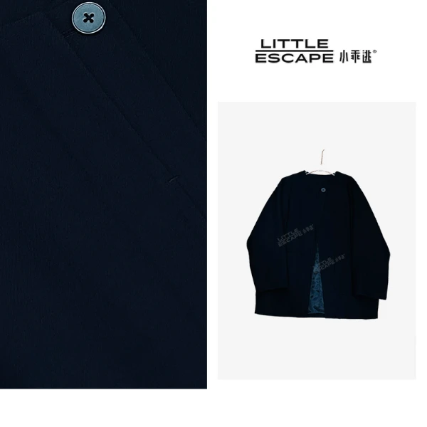 小乖逃休闲时尚单扣寂影黑色外套羊细毛外套双口袋大扣百搭250879