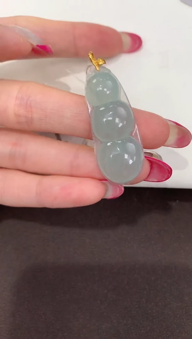 颈饰18K金镶嵌翡翠天然缅甸a货翡翠