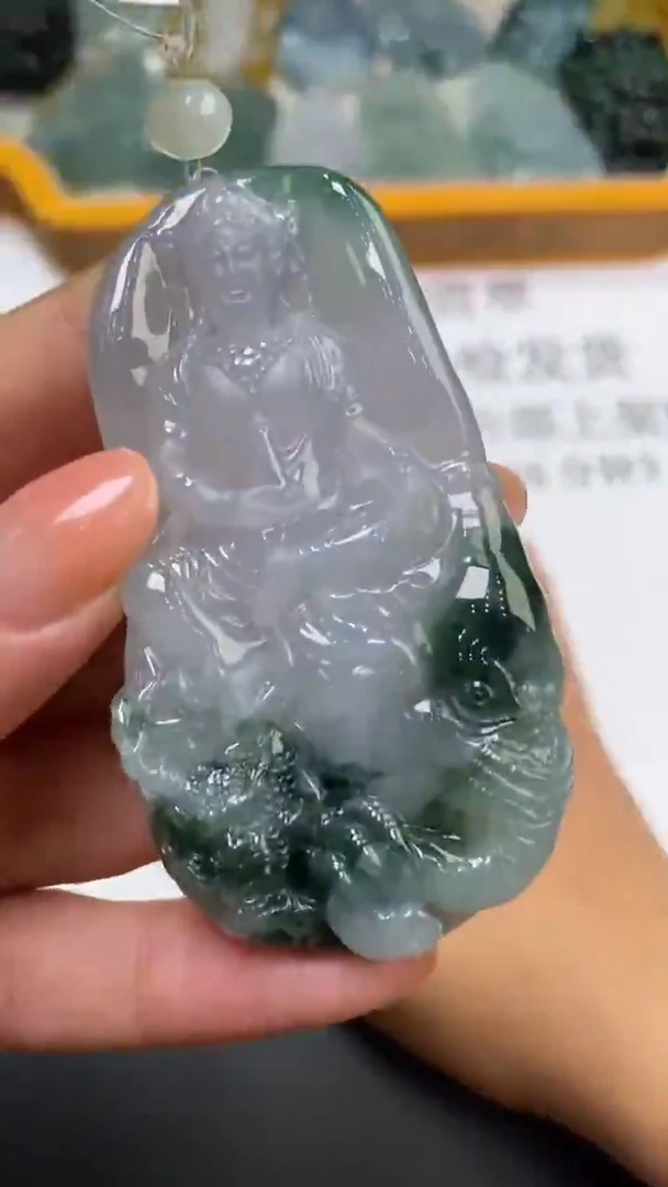 未镶嵌挂件翡翠301583