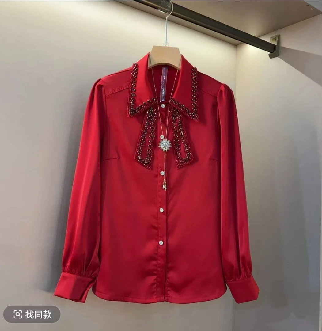 大码女装时尚重工蝴蝶钻领衬衫2025春季新款胖mm设计感打底衫衬衣