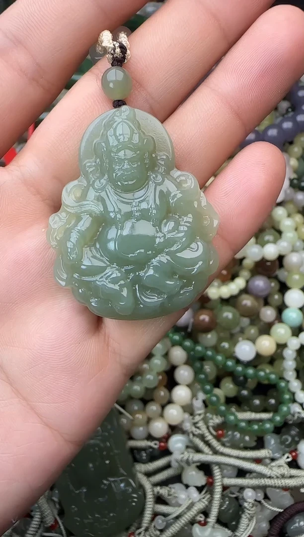 颈饰未镶嵌和田玉拍一发一