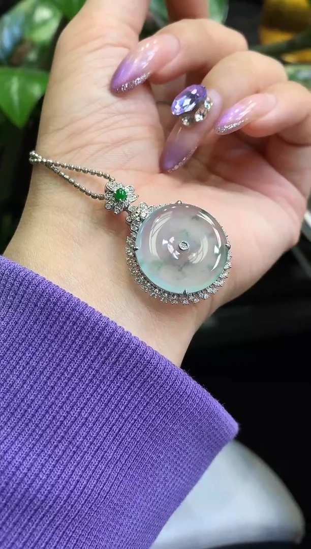 18K金镶嵌挂件翡翠扣子不含链