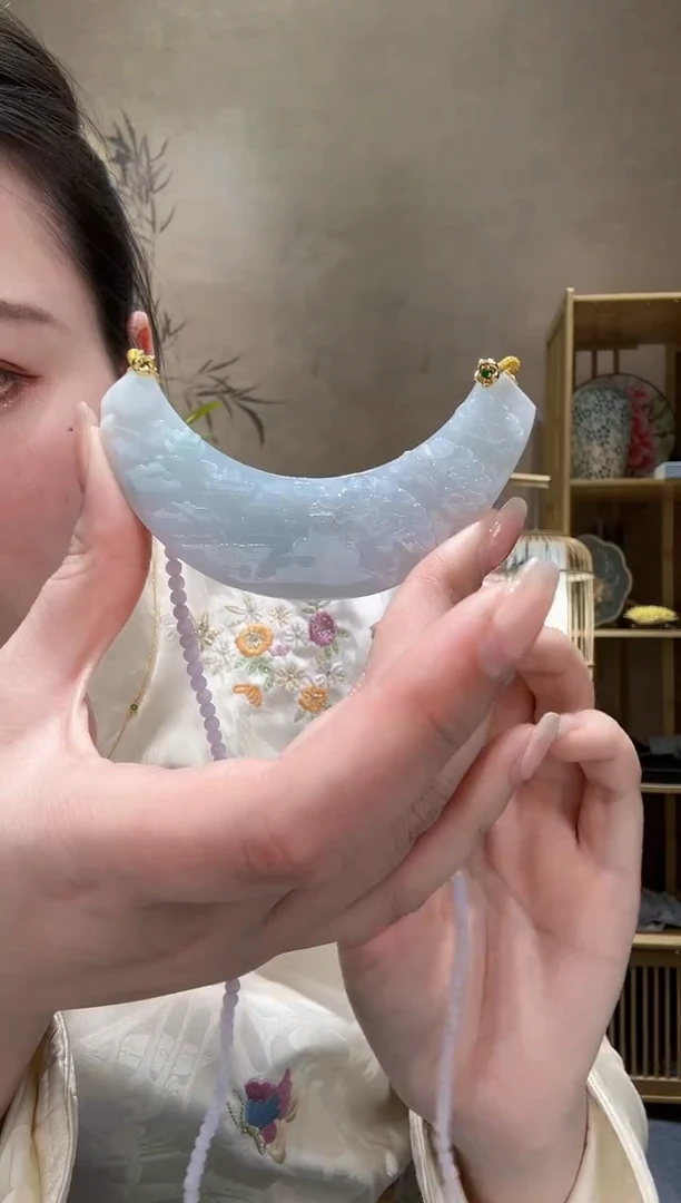 【闪购商品】翡翠颈饰未镶嵌吊坠