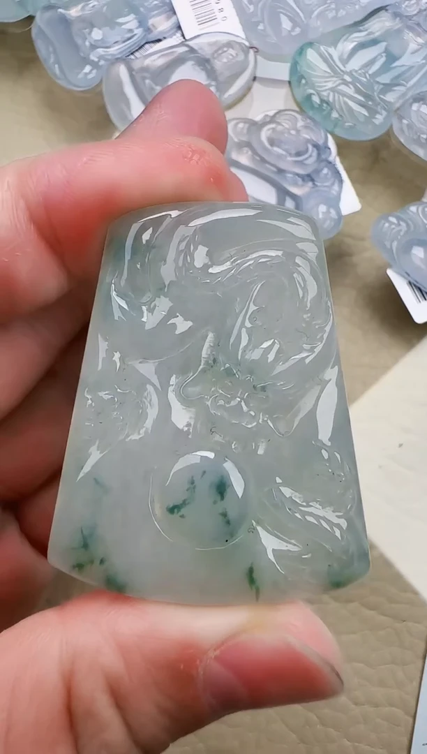颈饰未镶嵌翡翠缅甸翡翠a货