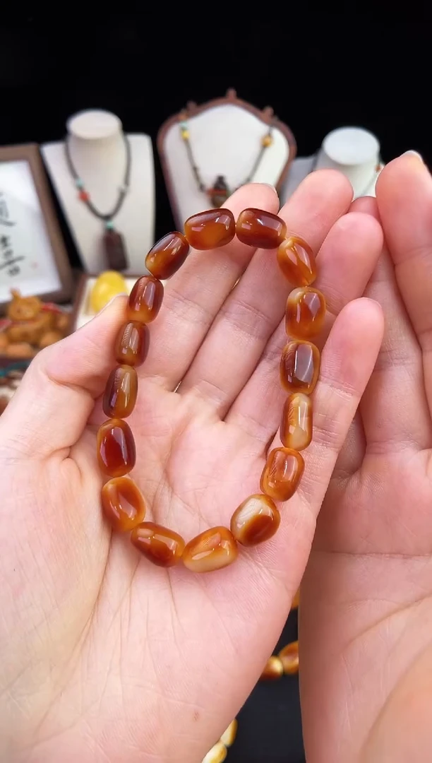 琥珀未镶嵌珠宝奇石柒月