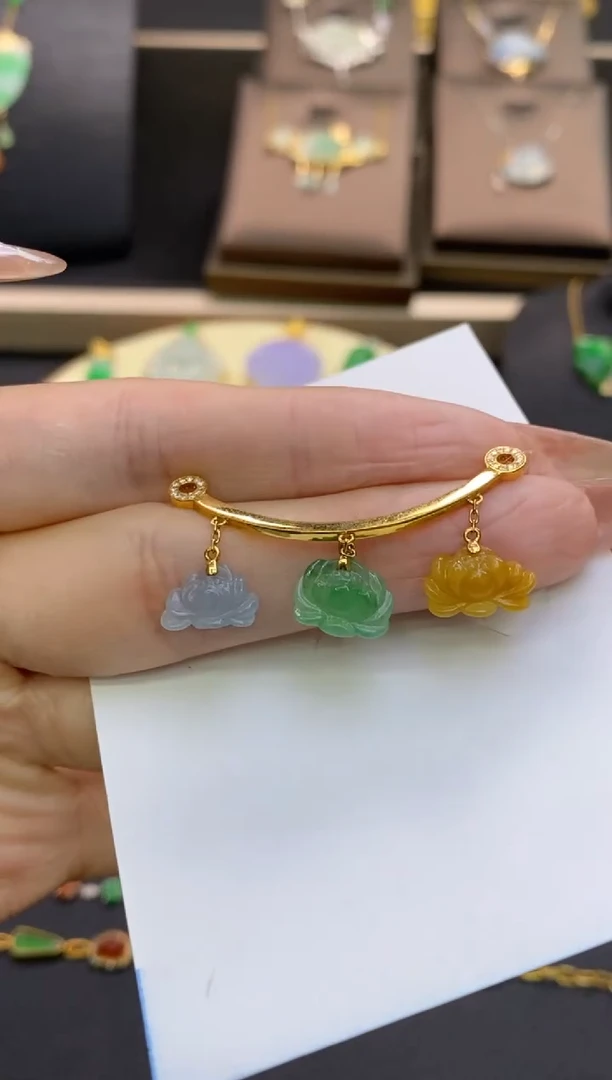 【闪购商品】翡翠颈饰18K金镶嵌净货11839