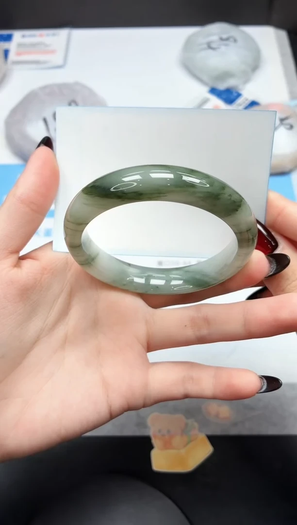 未镶嵌手镯石英质玉58/飘花56.5