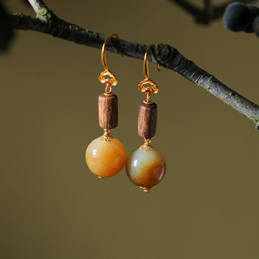 【意婵】天然典藏级和田玉且末糖耳饰18K金沉香-909216