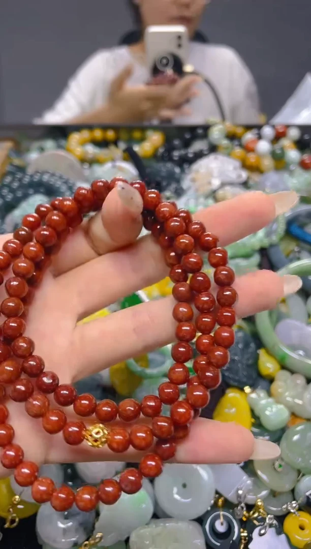 颈饰未镶嵌翡翠5MM/ B /翡翠A货，一件也是批发价