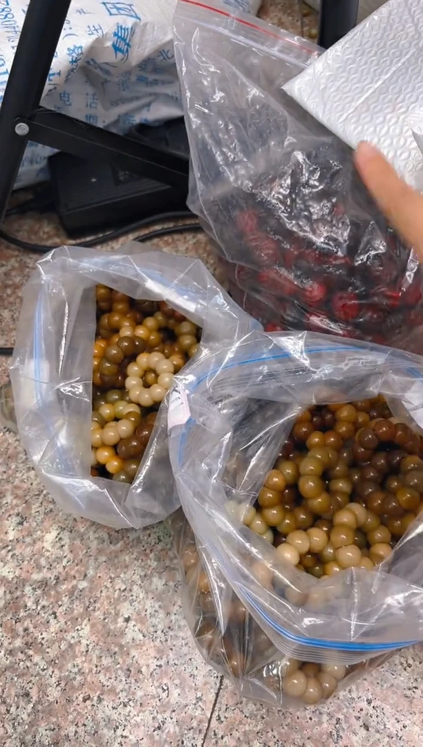 吊坠菩提根/象牙果混色手捻颜色随机一条