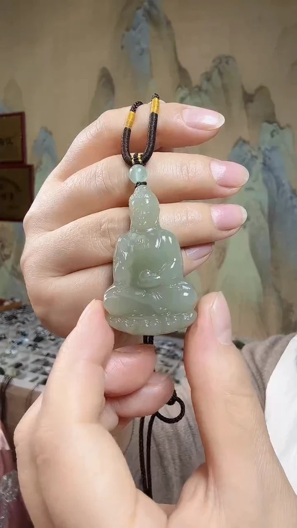 颈饰未镶嵌和田玉.